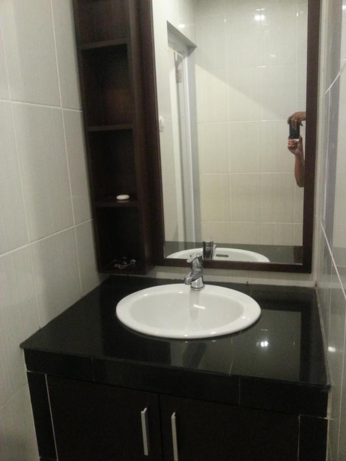Collection O Bali Near Kedonanan Beach Formerly New Asta Graha Homestay Jimbaran (Bali) Exterior photo