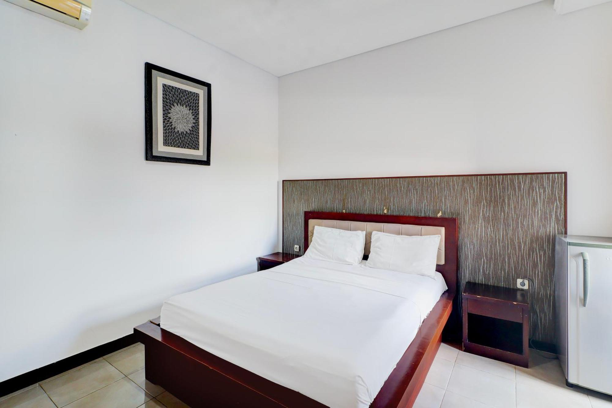 Collection O Bali Near Kedonanan Beach Formerly New Asta Graha Homestay Jimbaran (Bali) Exterior photo